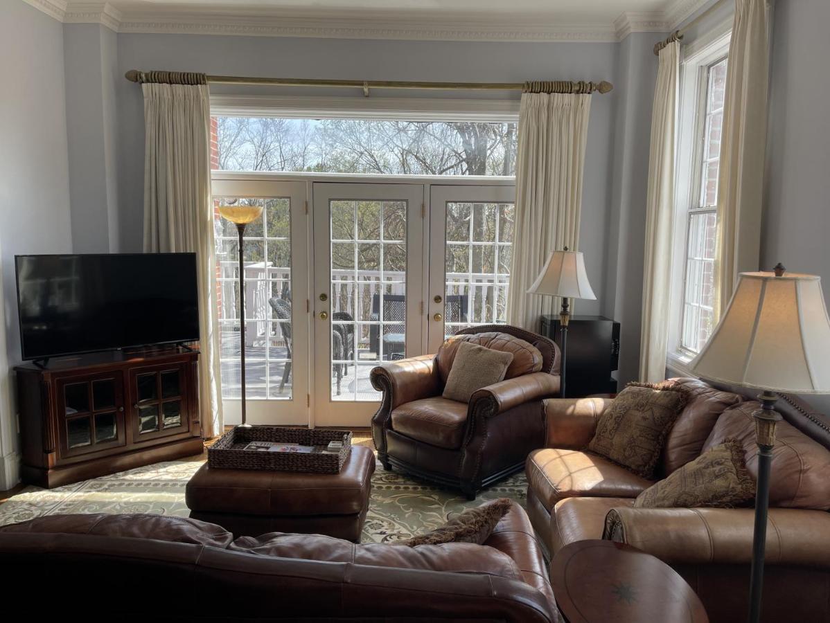 Caledon Manor And Country Inn ภายนอก รูปภาพ
