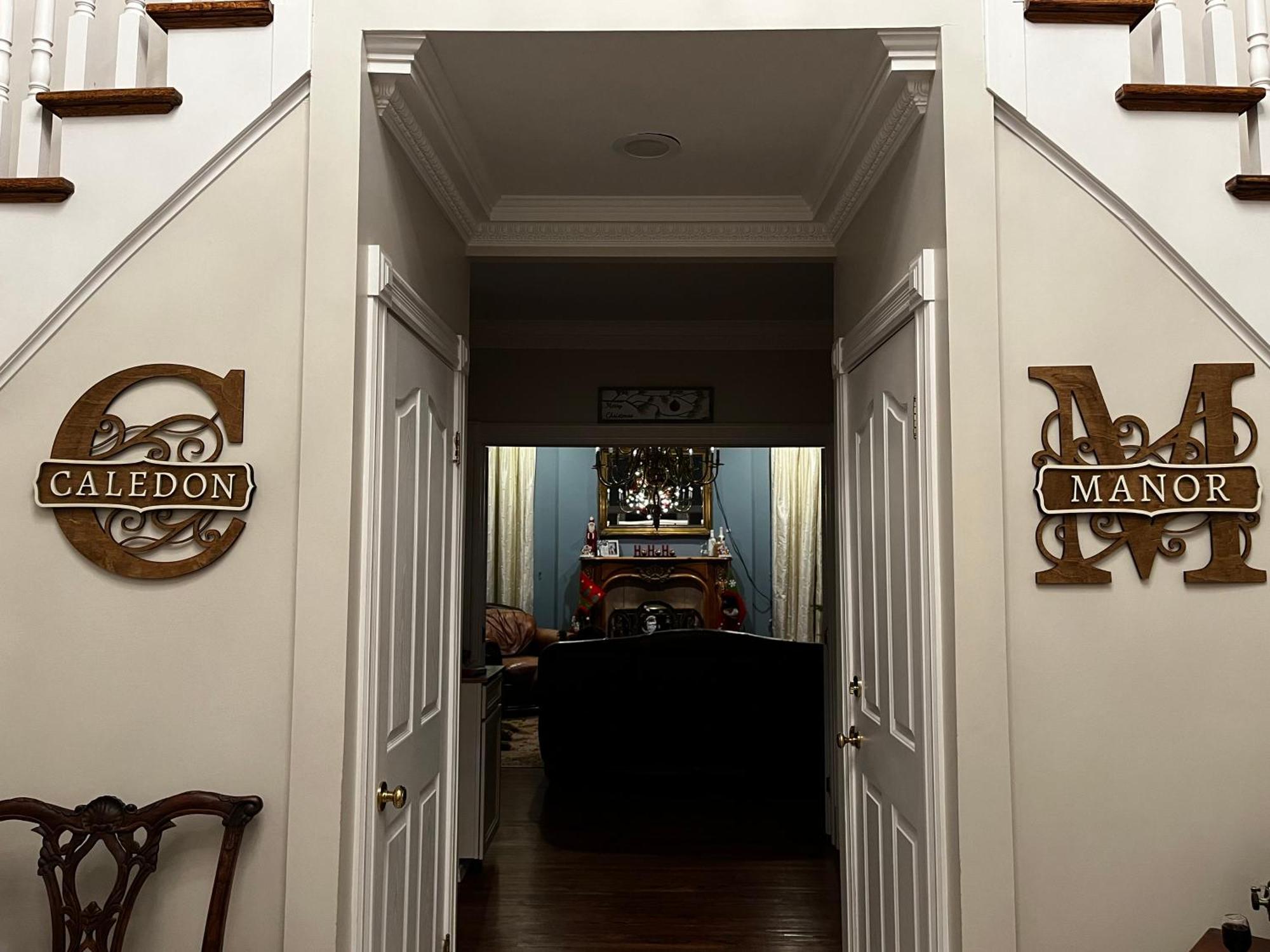 Caledon Manor And Country Inn ภายนอก รูปภาพ
